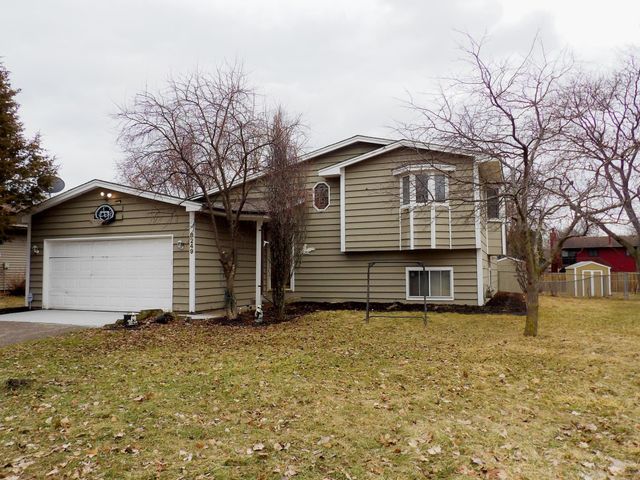 8249 Irving Avenue N, Brooklyn Park, MN 55444