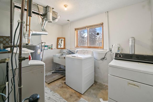 8249 Irving Avenue N, Brooklyn Park, MN 55444