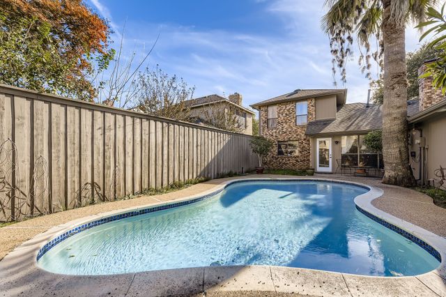 644 Burning Tree Lane, Coppell, TX 75019