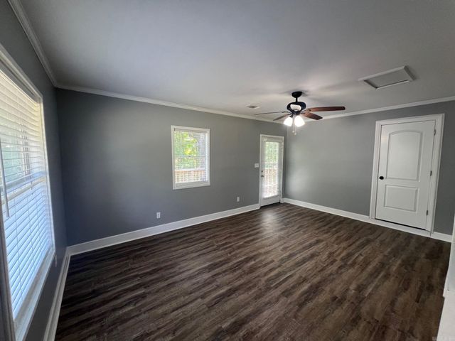 12702 Arch Street, Little Rock, AR 72206