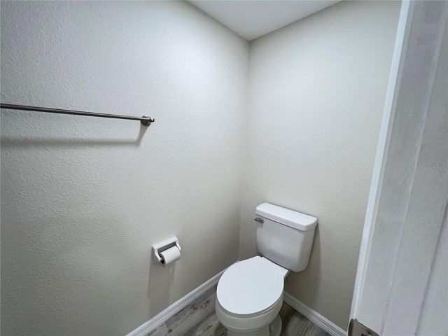 572 FAIRWAYS LANE N204, Ocala, FL 34472
