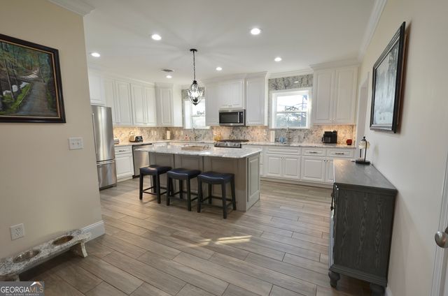 614 9th Avenue, Eastman, GA 31023