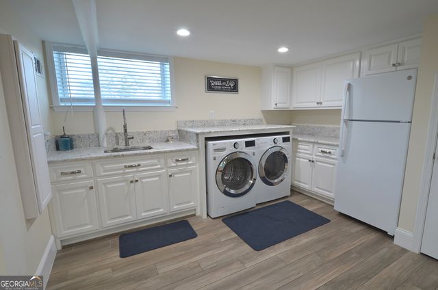 614 9th Avenue, Eastman, GA 31023