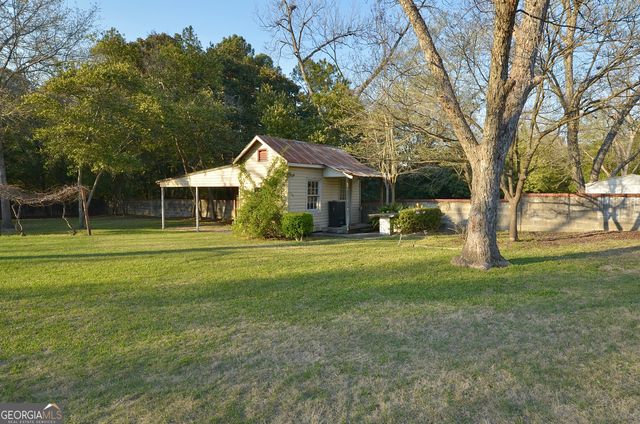 614 9th Avenue, Eastman, GA 31023