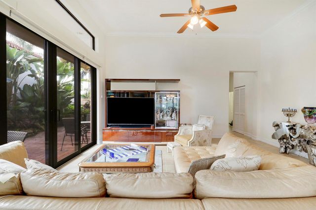 210 Coral Cay Terrace, Palm Beach Gardens, FL 33418