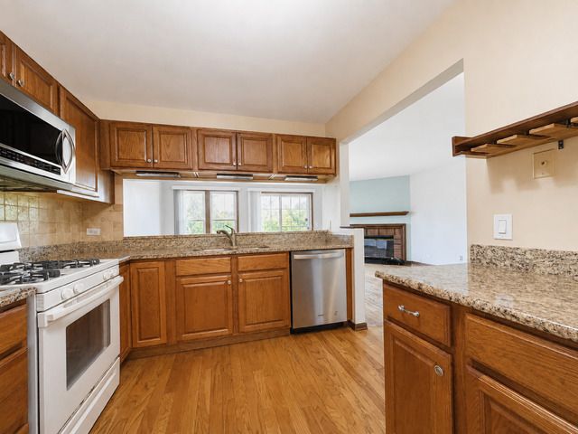 1696 Vermont Drive, Elk Grove Village, IL 60007