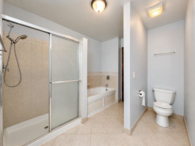 1696 Vermont Drive, Elk Grove Village, IL 60007
