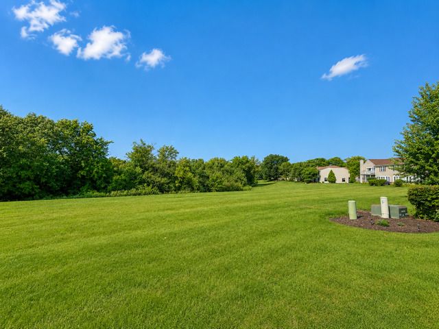 1696 Vermont Drive, Elk Grove Village, IL 60007