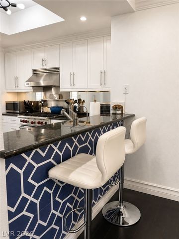 210 East Flamingo Road 337, Las Vegas, NV 89169