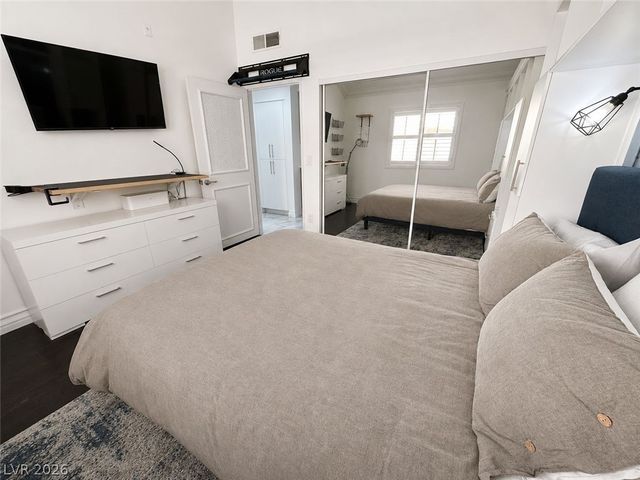 210 East Flamingo Road 337, Las Vegas, NV 89169