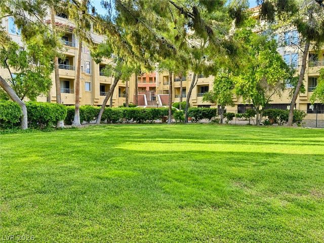 210 East Flamingo Road 337, Las Vegas, NV 89169