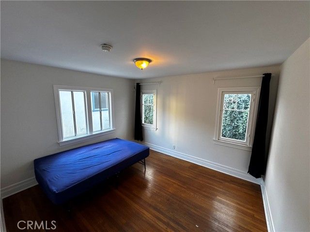 1730 N Kenmore Avenue, Los Angeles, CA 90027