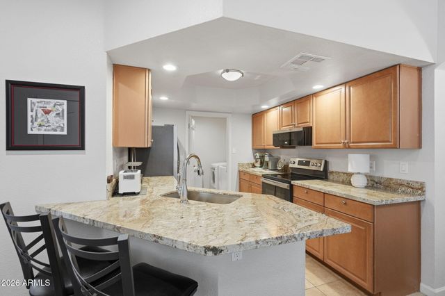 4848 N 36TH Street 129, Phoenix, AZ 85018