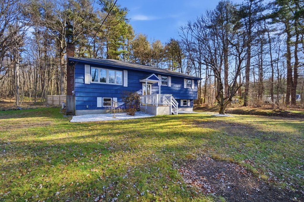 7 Fuller Road, Sutton, MA 01590