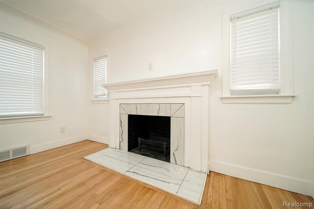 243 Newport Street, Detroit, MI 48215