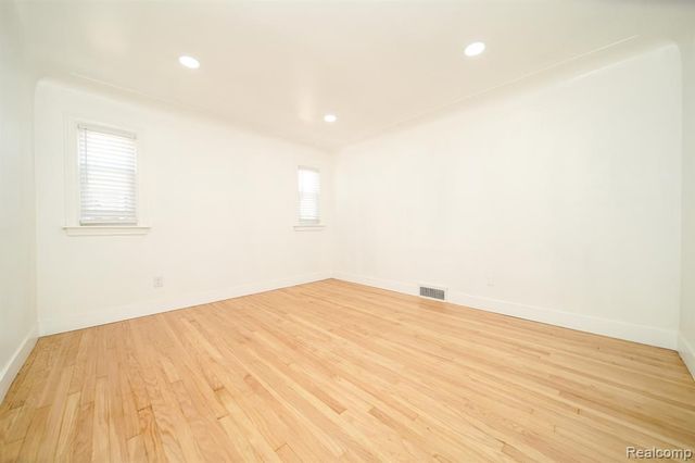 243 Newport Street, Detroit, MI 48215