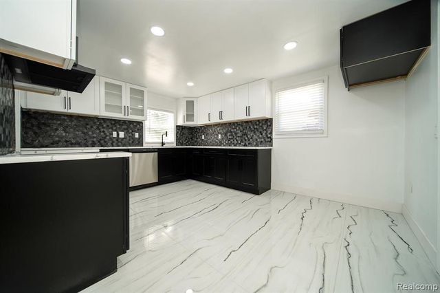 243 Newport Street, Detroit, MI 48215