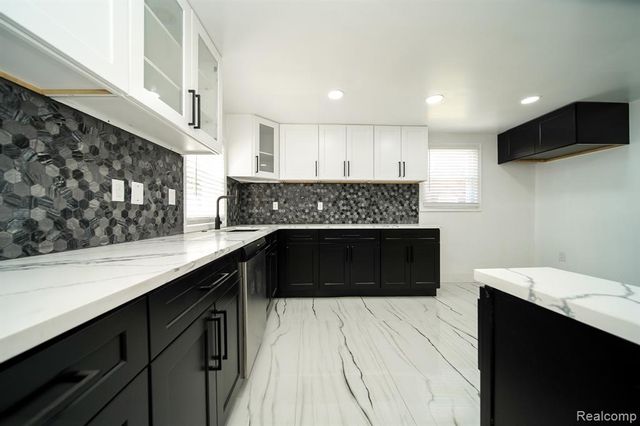 243 Newport Street, Detroit, MI 48215