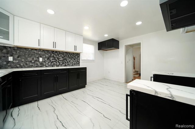 243 Newport Street, Detroit, MI 48215