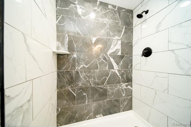 243 Newport Street, Detroit, MI 48215