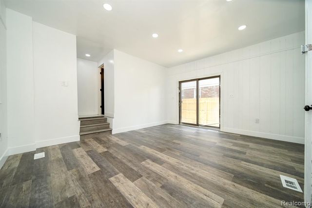 243 Newport Street, Detroit, MI 48215