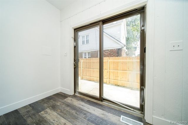 243 Newport Street, Detroit, MI 48215