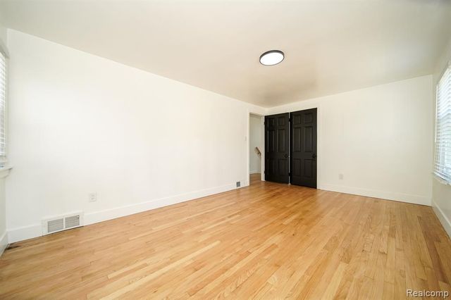 243 Newport Street, Detroit, MI 48215