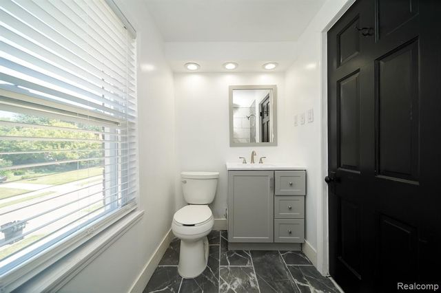 243 Newport Street, Detroit, MI 48215