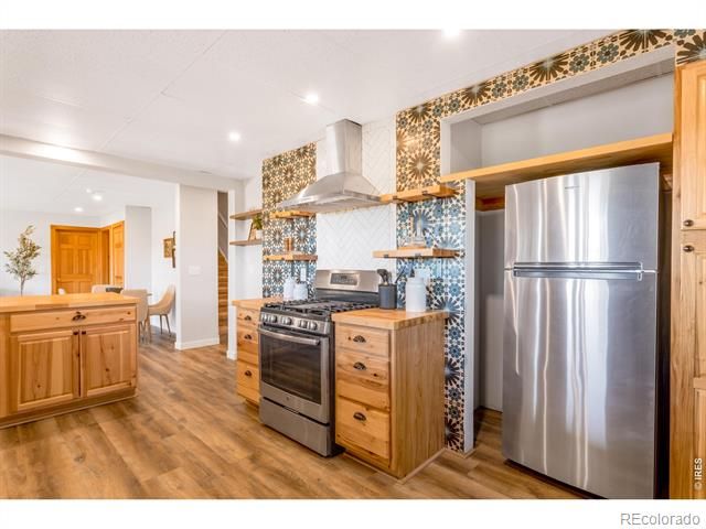 279 Quartz Way, Lyons, CO 80540