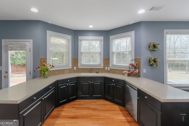 1533 Rolling Meadows Drive, Mcdonough, GA 30253