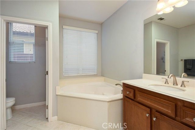 7787 Hagen, Hemet, CA 92545