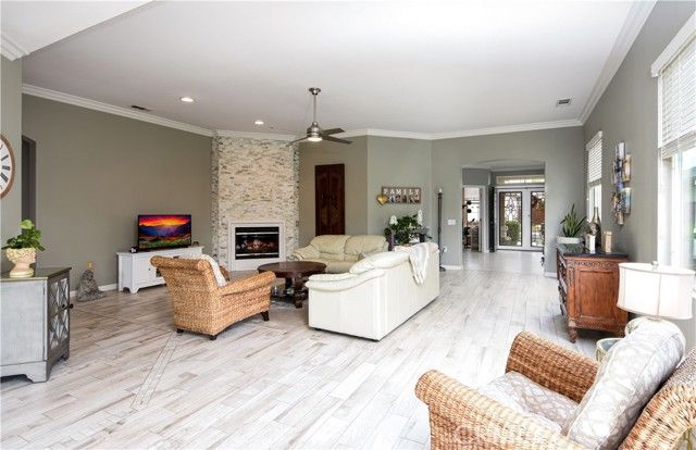 7787 Hagen, Hemet, CA 92545