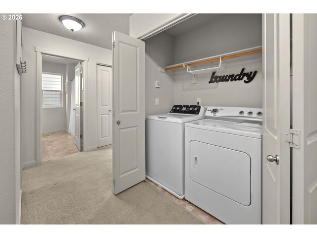 217 Nw 117TH Loop, Portland, OR 97229