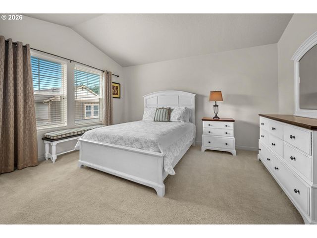 217 Nw 117TH Loop, Portland, OR 97229