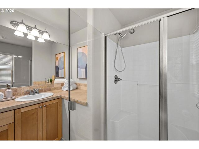 217 Nw 117TH Loop, Portland, OR 97229