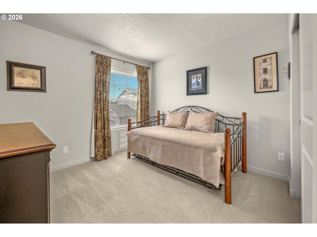 217 Nw 117TH Loop, Portland, OR 97229