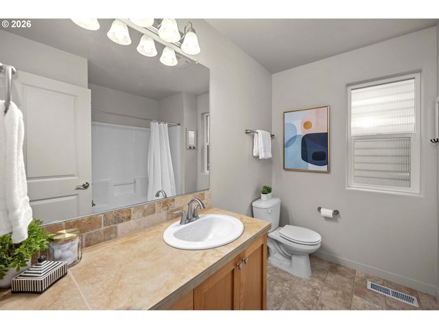 217 Nw 117TH Loop, Portland, OR 97229