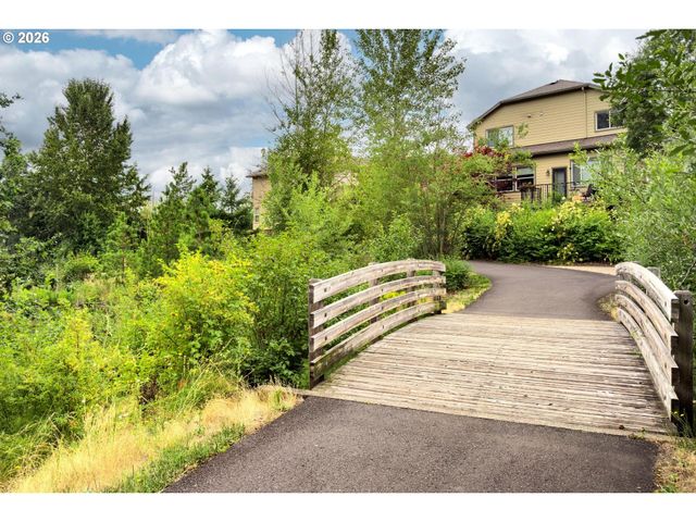 217 Nw 117TH Loop, Portland, OR 97229