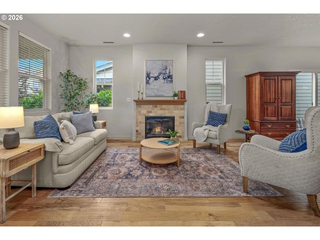 217 Nw 117TH Loop, Portland, OR 97229