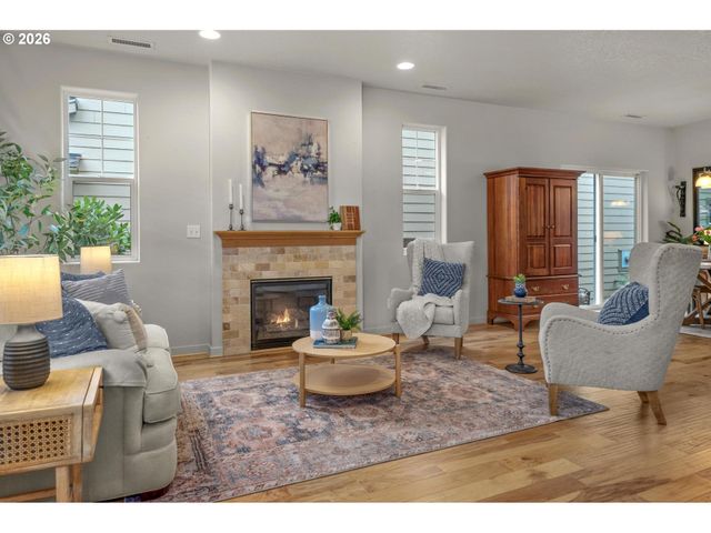 217 Nw 117TH Loop, Portland, OR 97229
