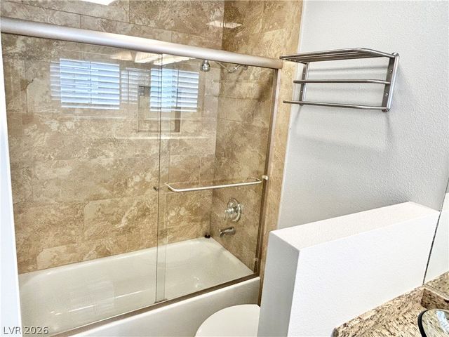 2633 Golden Sands Drive, Las Vegas, NV 89128