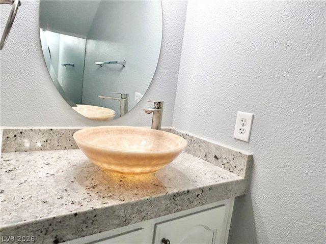 2633 Golden Sands Drive, Las Vegas, NV 89128