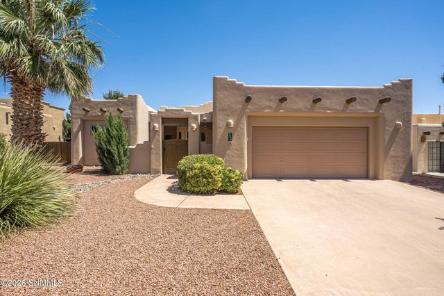 2090 Wagon Mound, Las Cruces, NM 88012