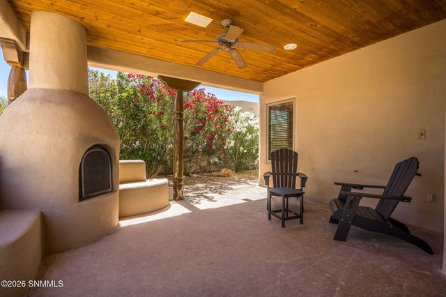 2090 Wagon Mound, Las Cruces, NM 88012