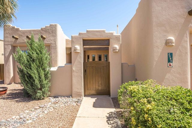 2090 Wagon Mound, Las Cruces, NM 88012