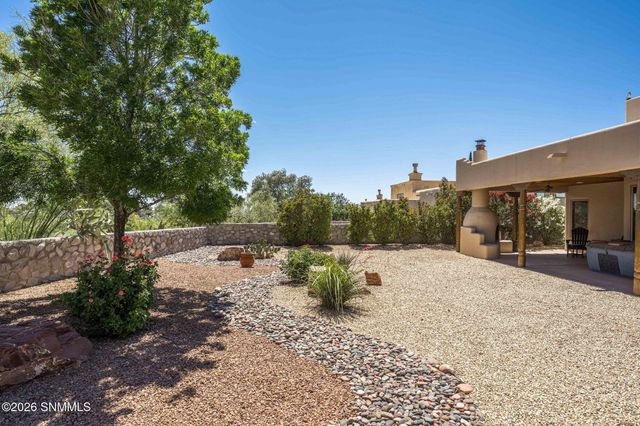 2090 Wagon Mound, Las Cruces, NM 88012