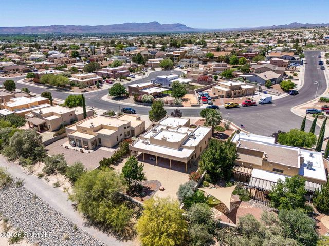 2090 Wagon Mound, Las Cruces, NM 88012