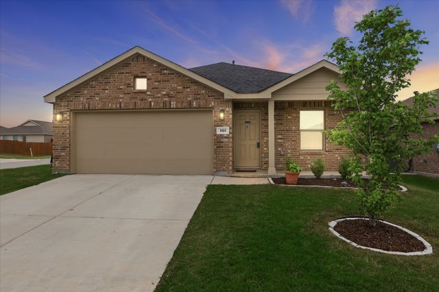1101 Green Oaks Drive, Hutchins, TX 75141