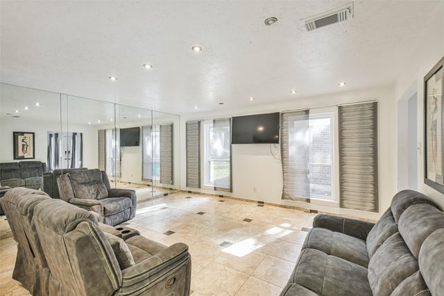 12 Coralberry Road, Spring, TX 77381