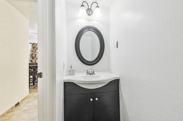 12 Coralberry Road, Spring, TX 77381